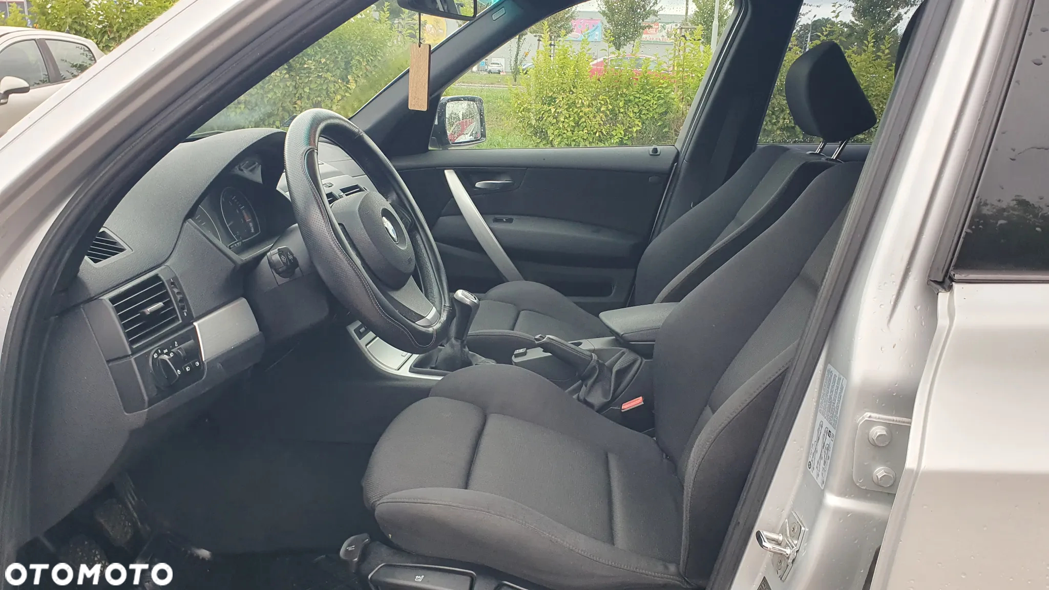 BMW X3 2.0i - 18
