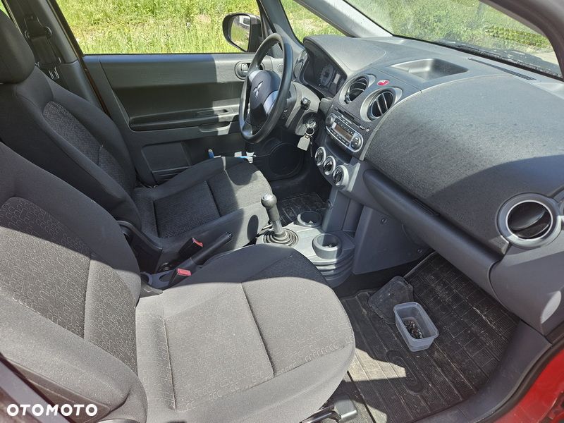Mitsubishi Colt 1.1 Invite - 6
