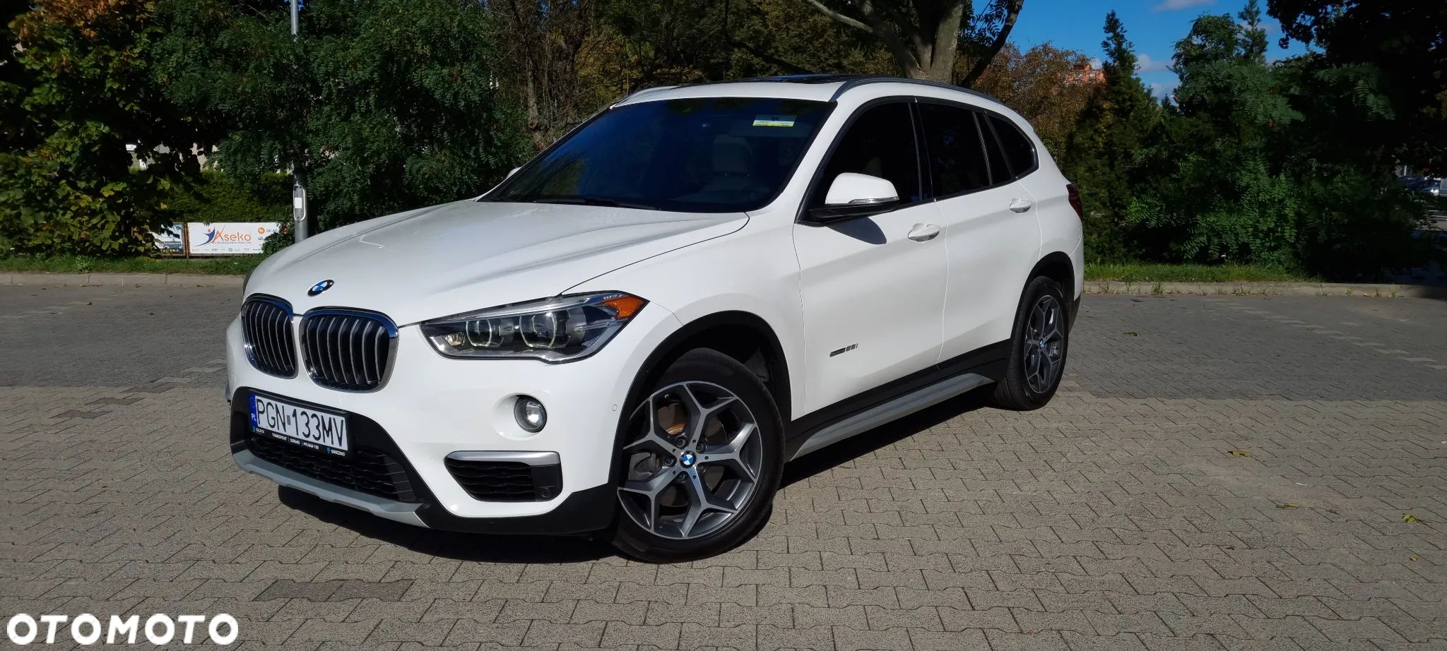BMW X1 - 1