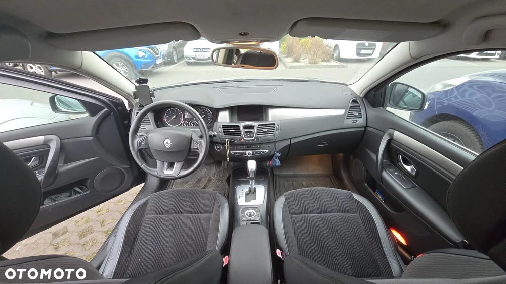 Renault Laguna dCi 150 FAP Dynamique - 14
