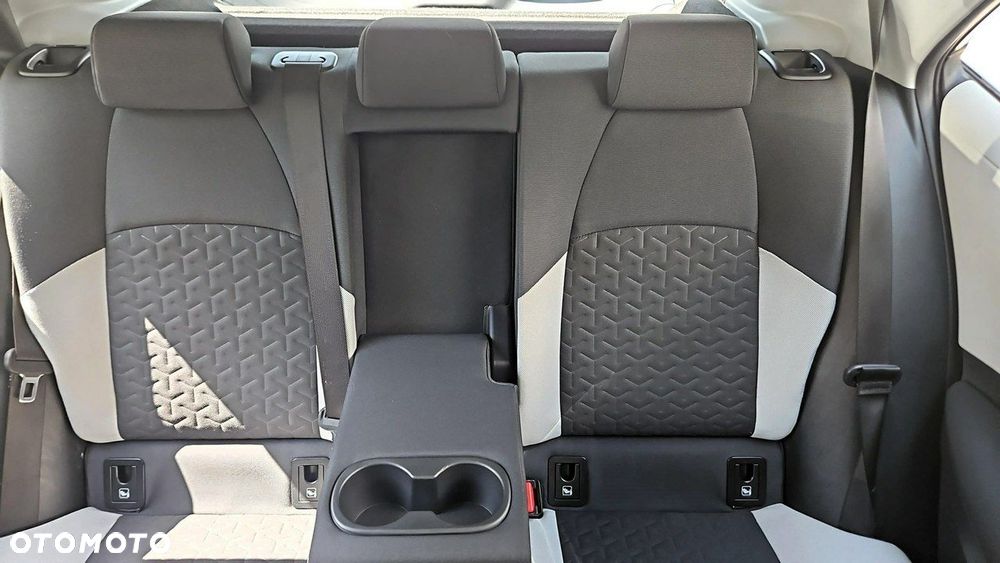 Toyota Corolla 1.8 Hybrid Comfort - 13