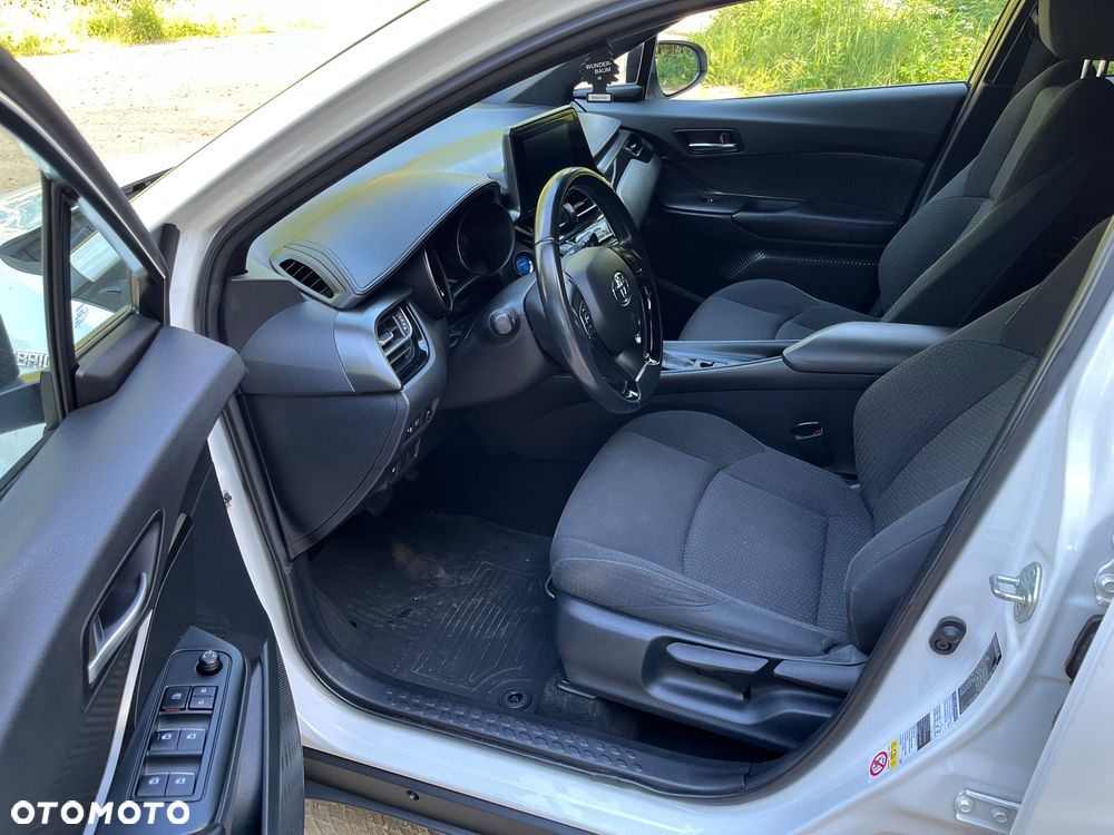 Toyota C-HR Style - 9
