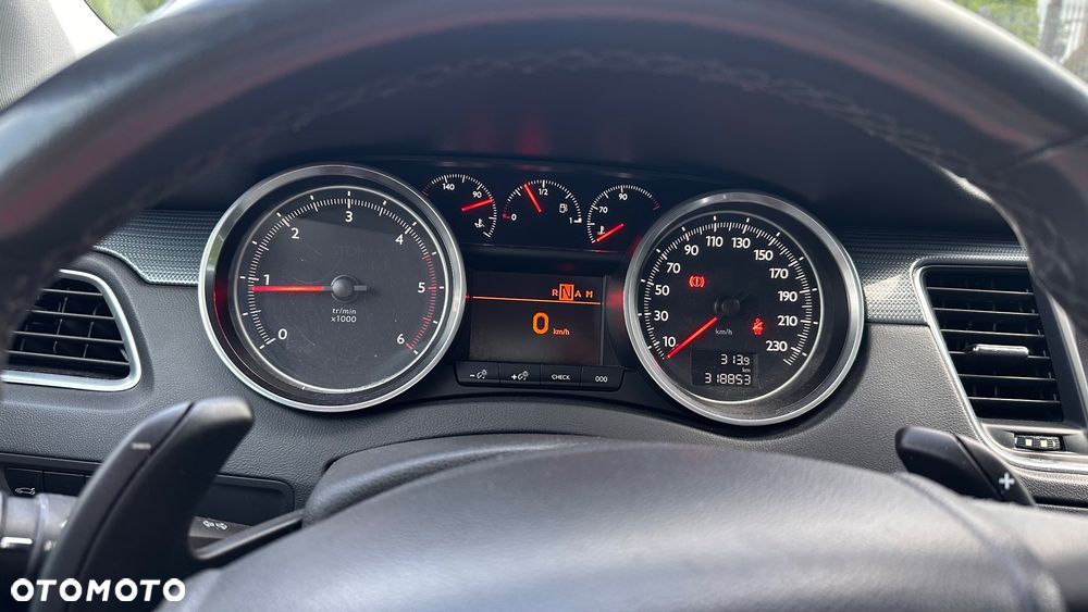 Peugeot 508 1.6 e-HDi Active S&S - 3