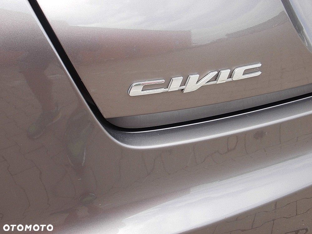 Honda Civic 1.4 i-VTEC Elegance - 29