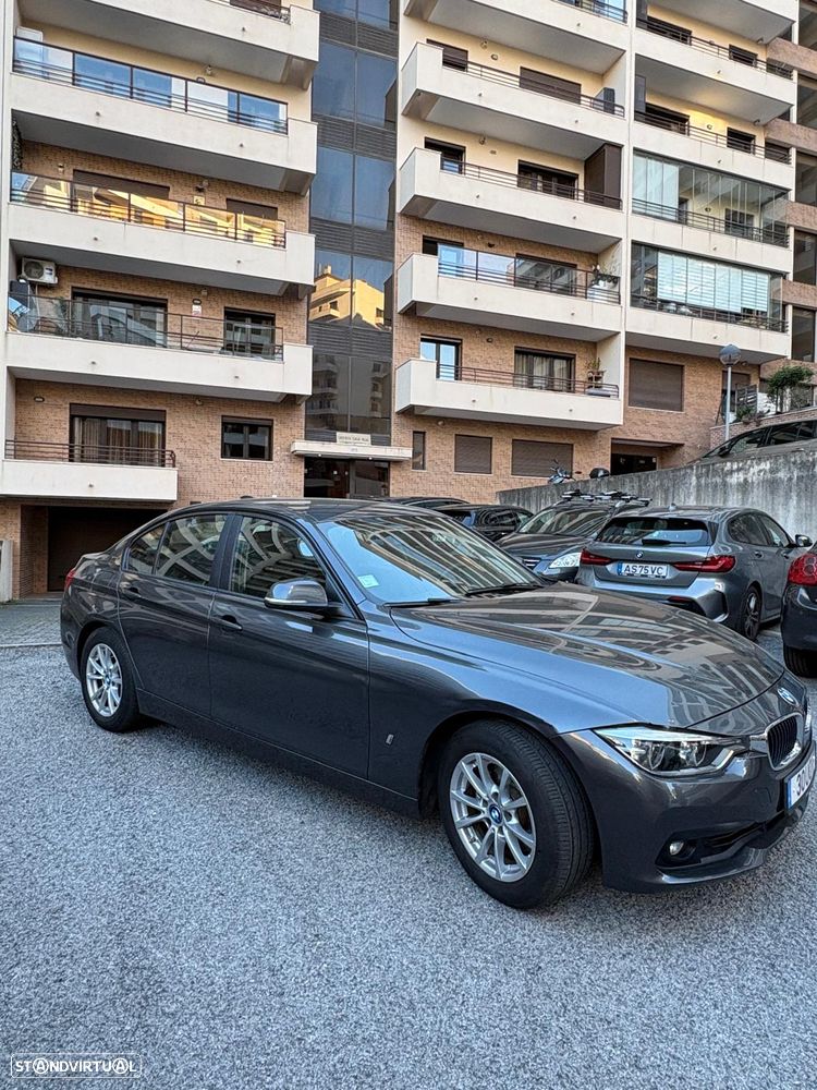 BMW 330 - 8