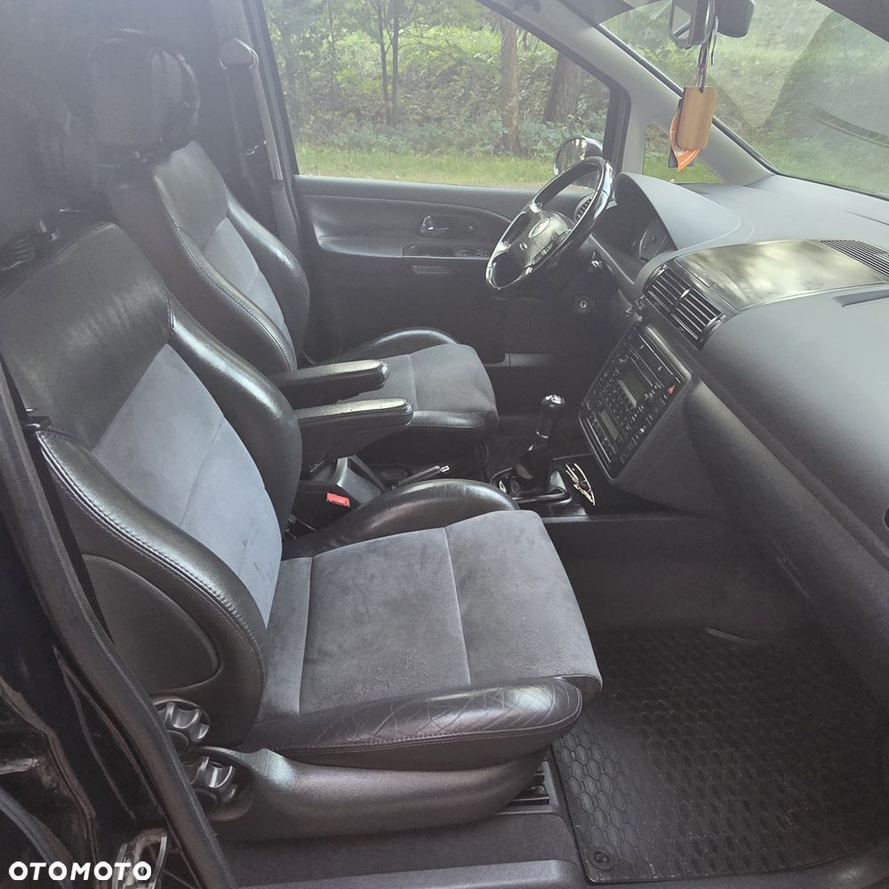 Volkswagen Sharan 2.0 TDI Highline - 22