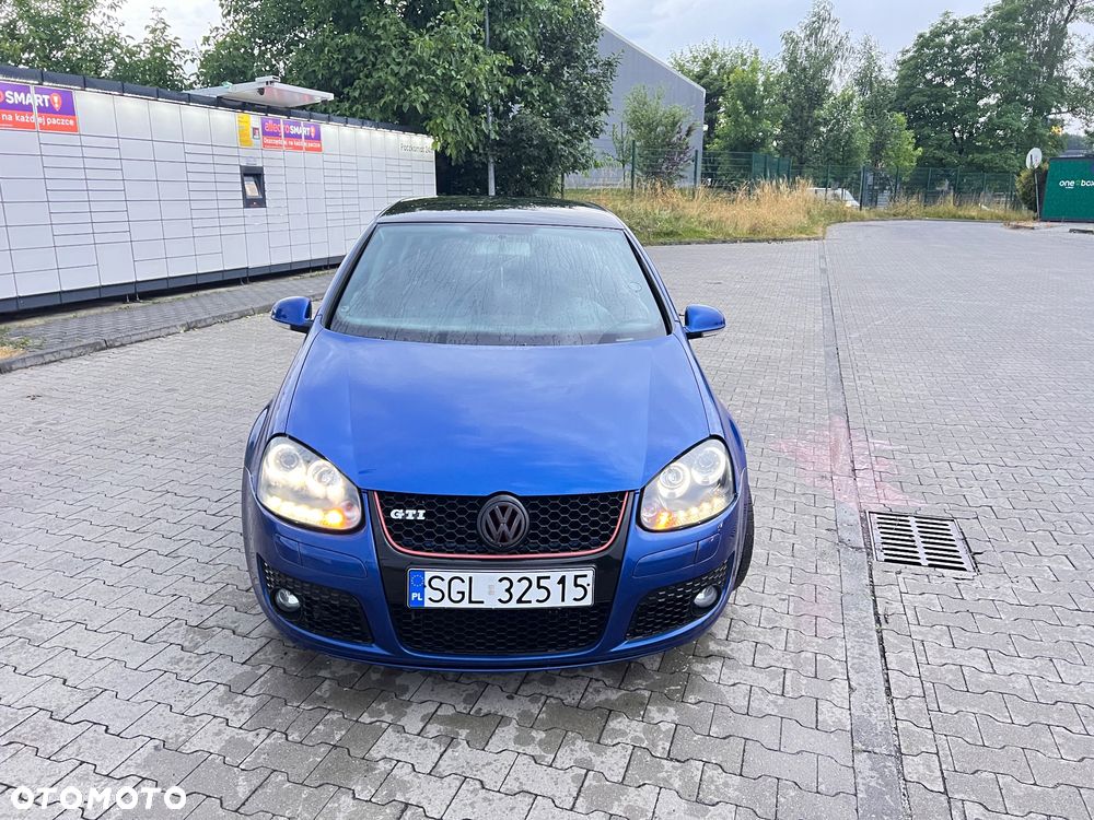 Volkswagen Golf 2.0 TDI DPF GT - 2