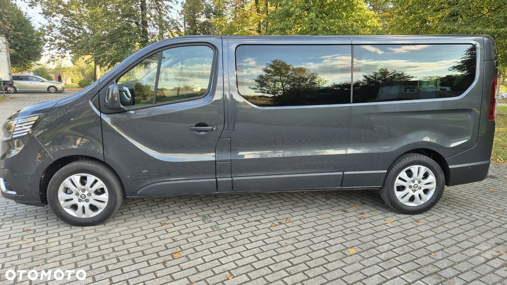 Renault Trafic 2023 photo 3