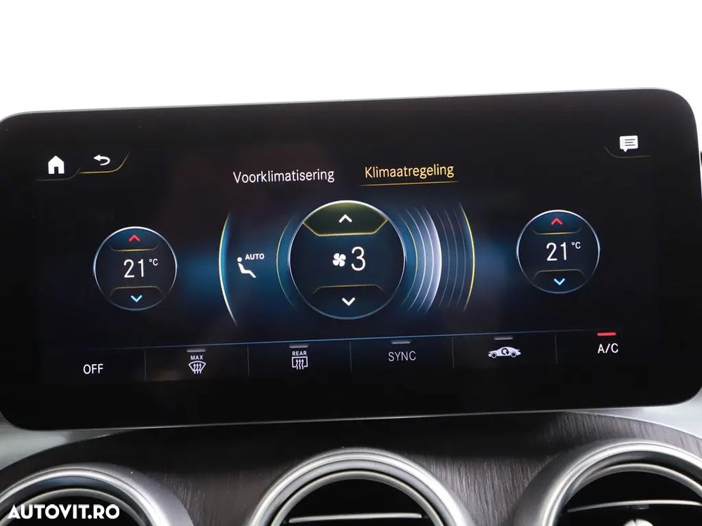 Mercedes-Benz GLC 300 de 4MATIC - 8