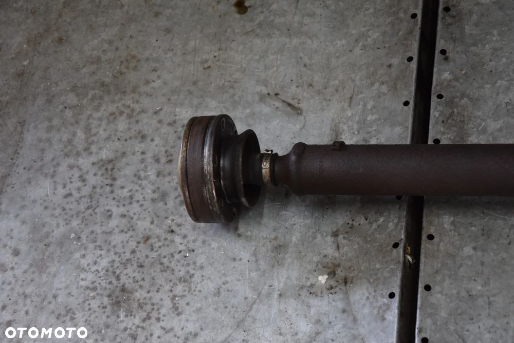 JEEP GRAND CHEROKEE WJ 4.0 LF WAŁ PRZÓD - 4