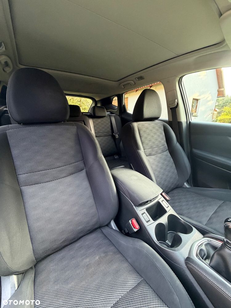 Nissan Qashqai 1.6 DIG-T N-Connecta - 21