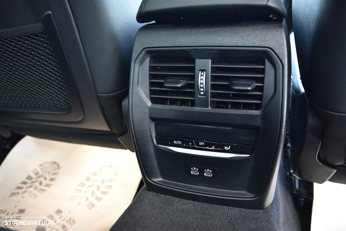 BMW 318 d Auto - 25