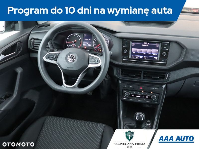 Volkswagen T-Cross - 8