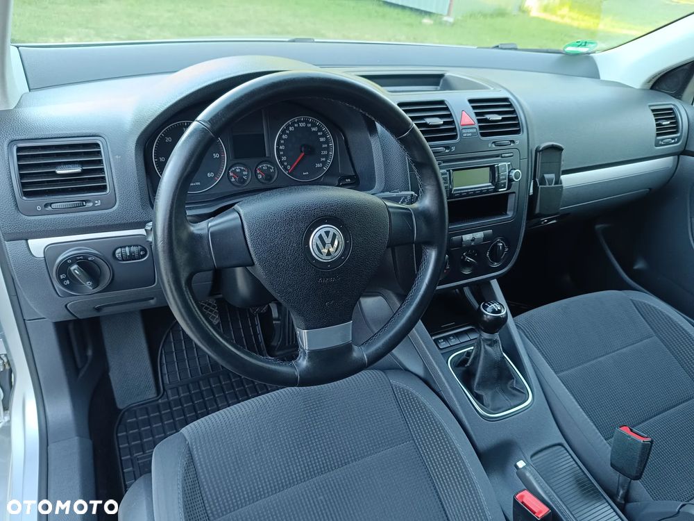 Volkswagen Golf 1.9 TDI Comfortline - 14