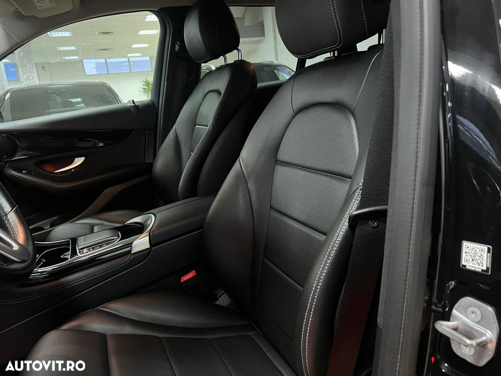 Mercedes-Benz GLC - 24