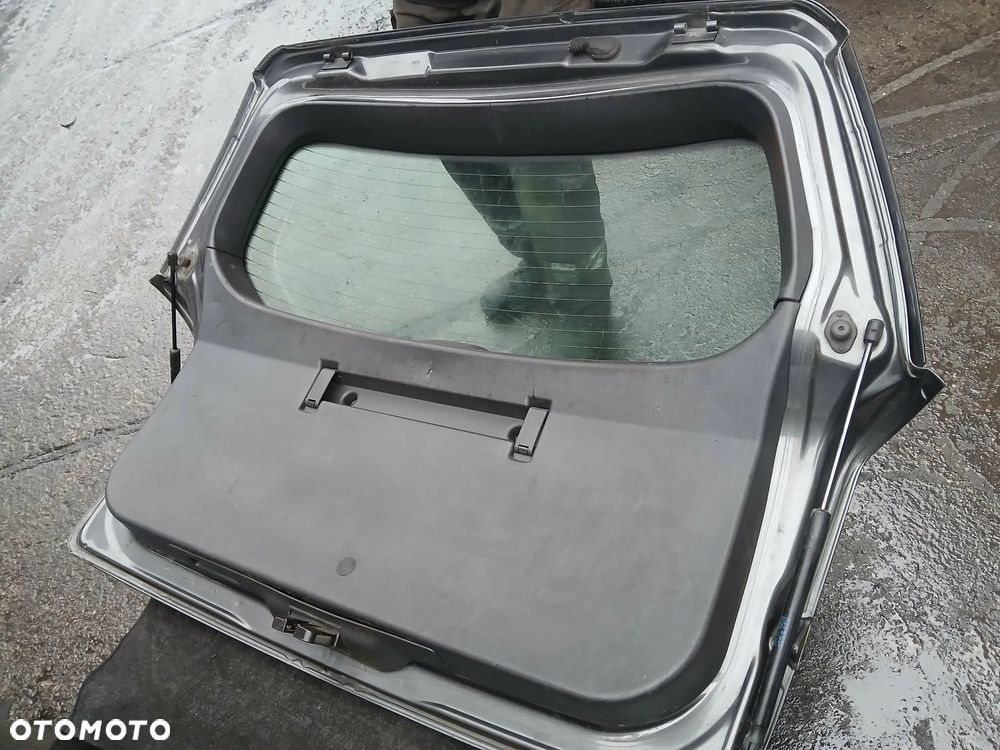 Opel Astra III H Kombi Klapa bagażnika kod lakieru Z177 - 7