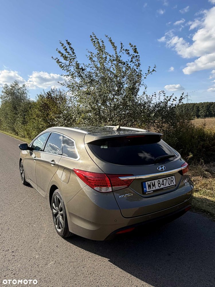 Hyundai i40 i40cw 1.7 CRDi Automatik Fifa World Cup Edition - 5