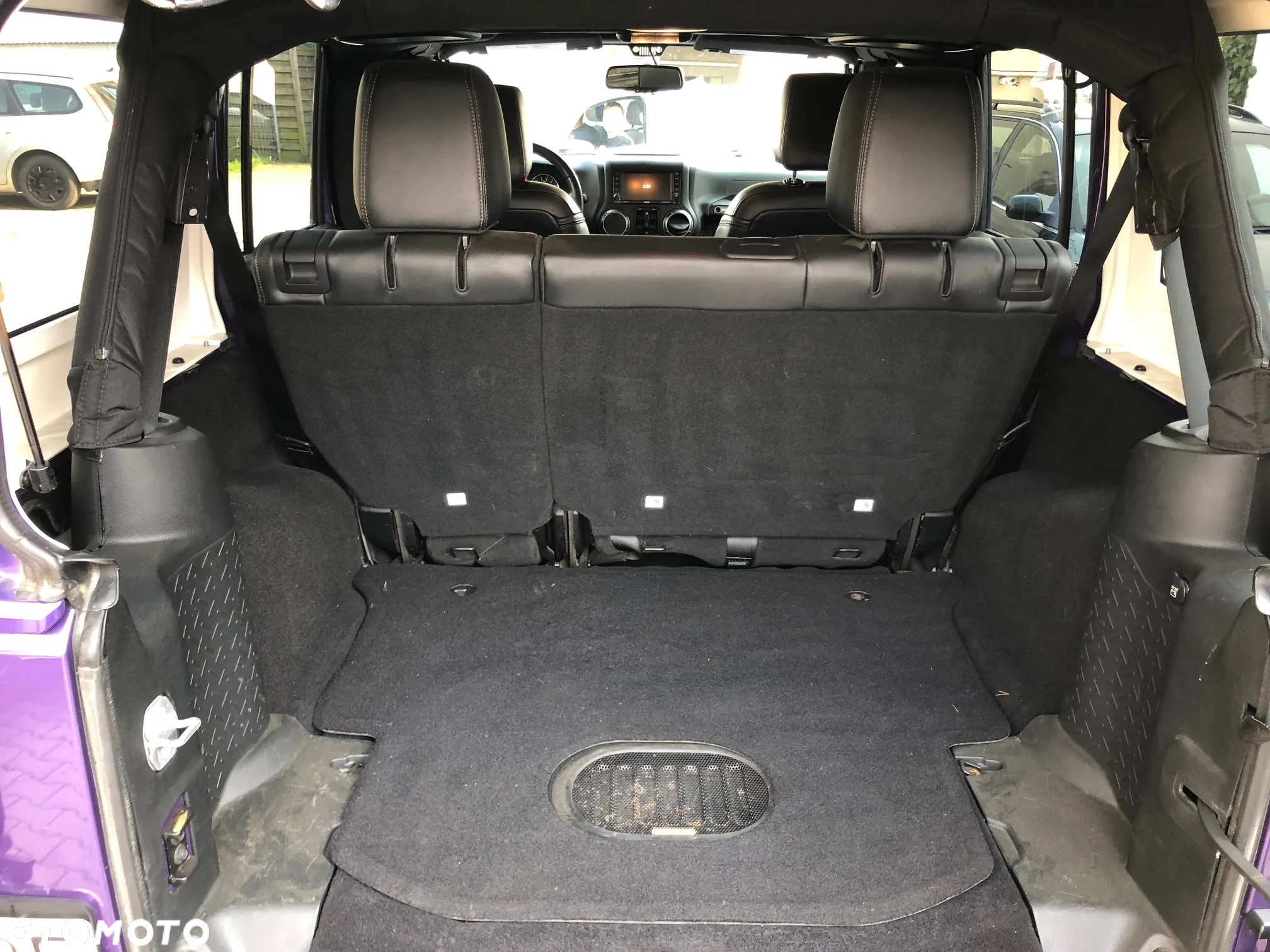 Jeep Wrangler - 30