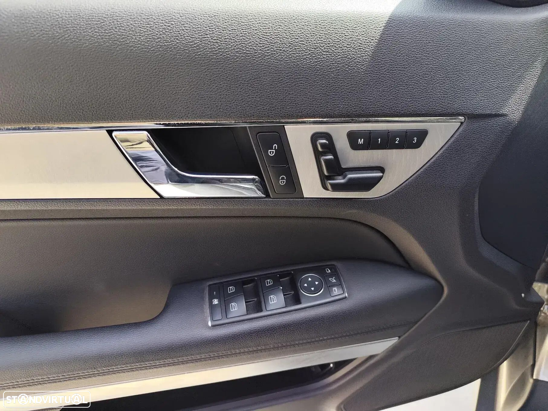 Mercedes-Benz E 350 CDi Avantgarde BlueEfficiency Auto - 18