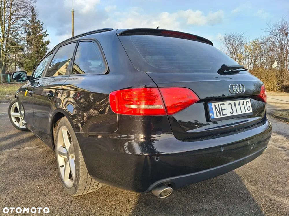 Audi A4 Avant - 11