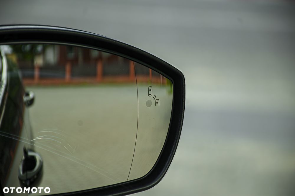 Audi A4 Avant 2.0 TDI DPF quattro S tronic Ambiente - 23