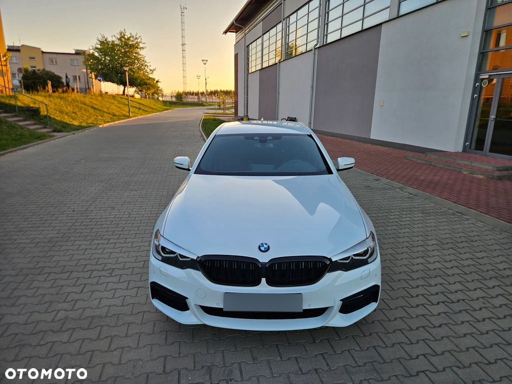 BMW Seria 5 520d xDrive M Sport sport - 10