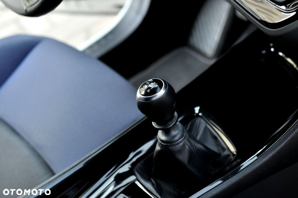Toyota C-HR - 25