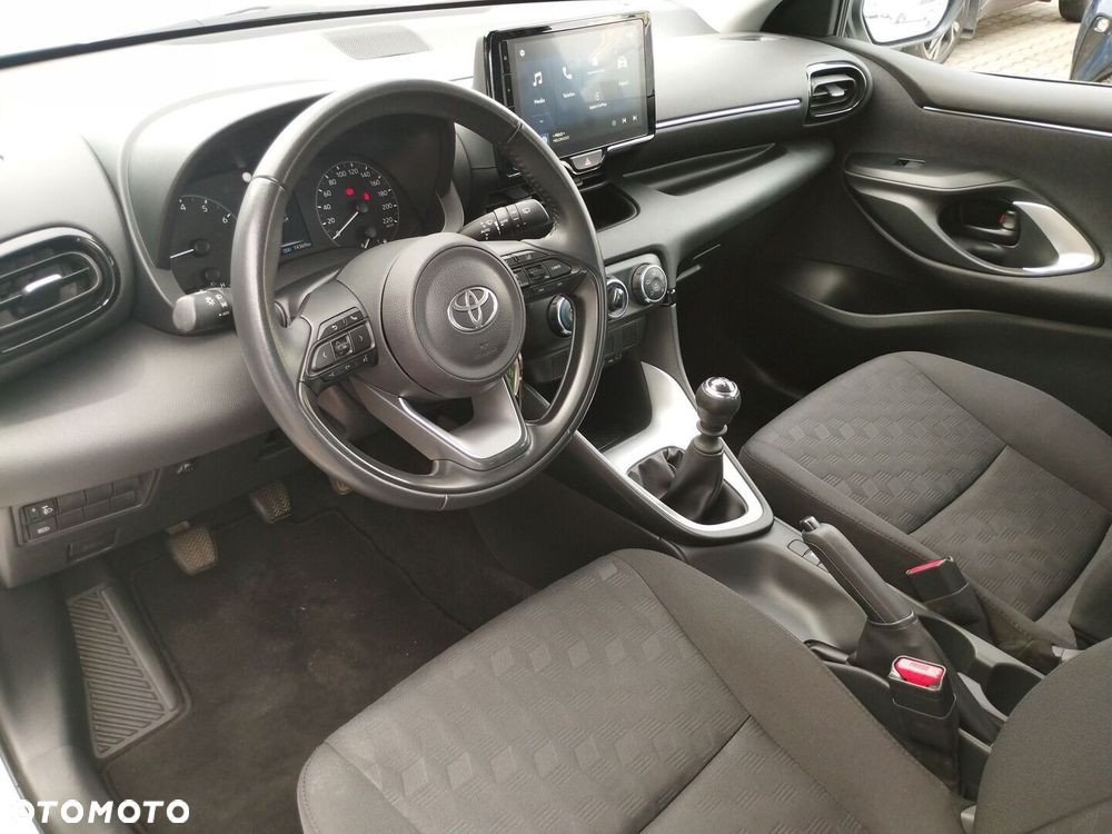 Toyota Yaris 1.5 Comfort - 17