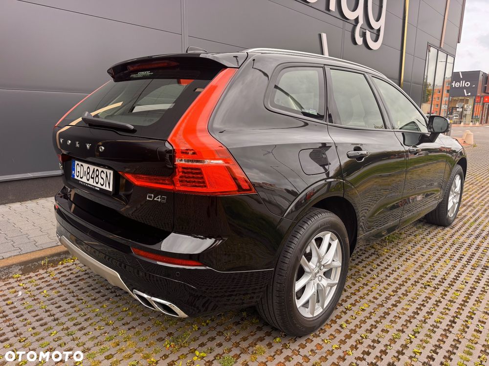 Volvo XC 60 D4 AWD Momentum - 9