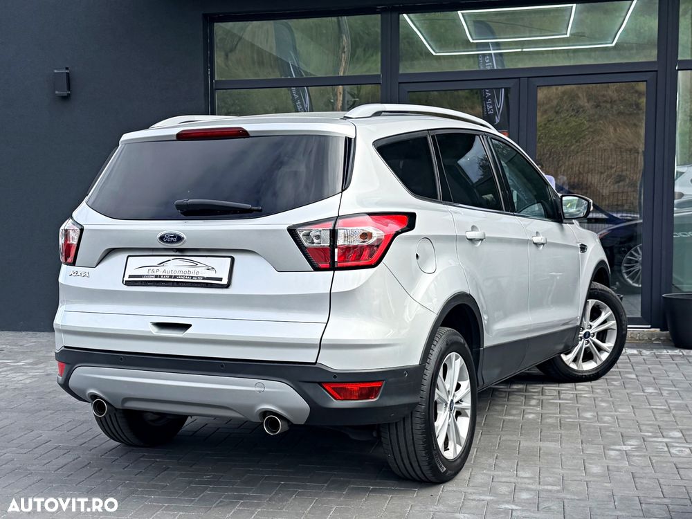 Ford Kuga - 15