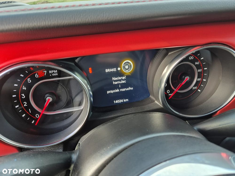 Jeep Wrangler Unlimited GME 2.0 Turbo Rubicon - 16