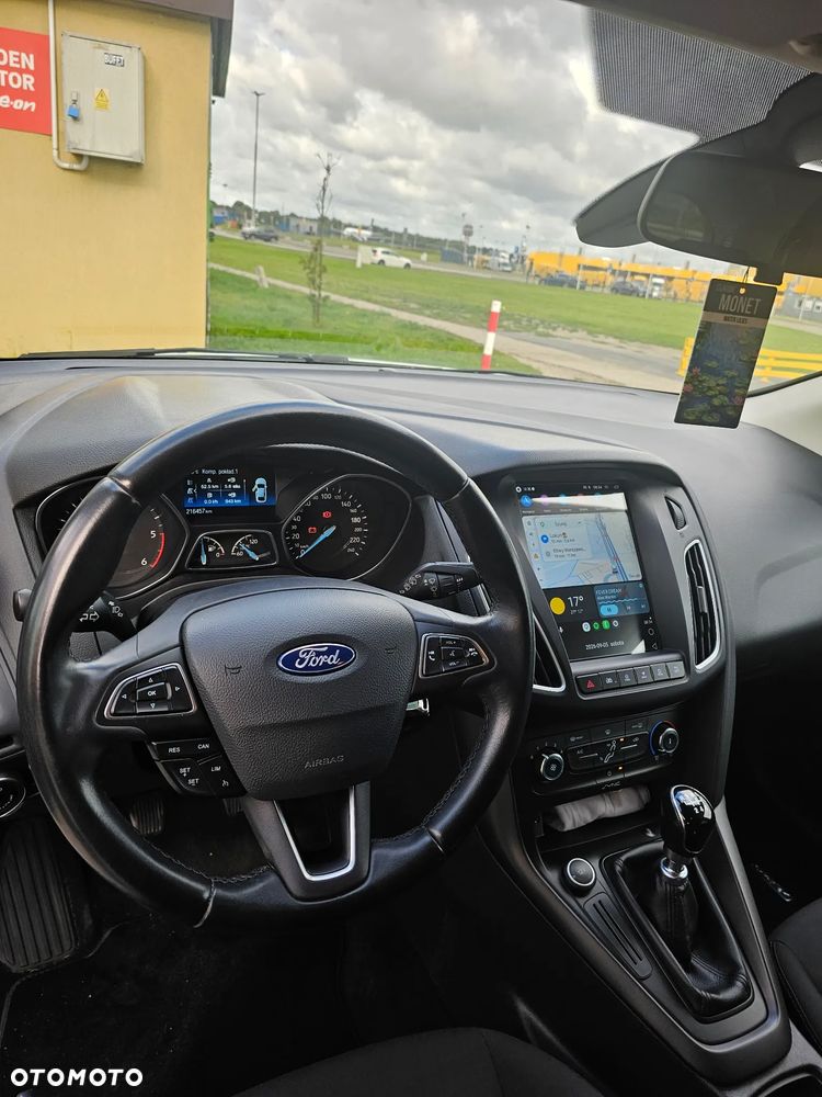Ford Focus - 15