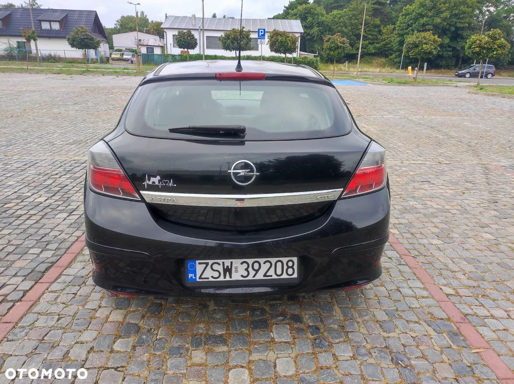 Opel Astra 1.8 Sport - 4