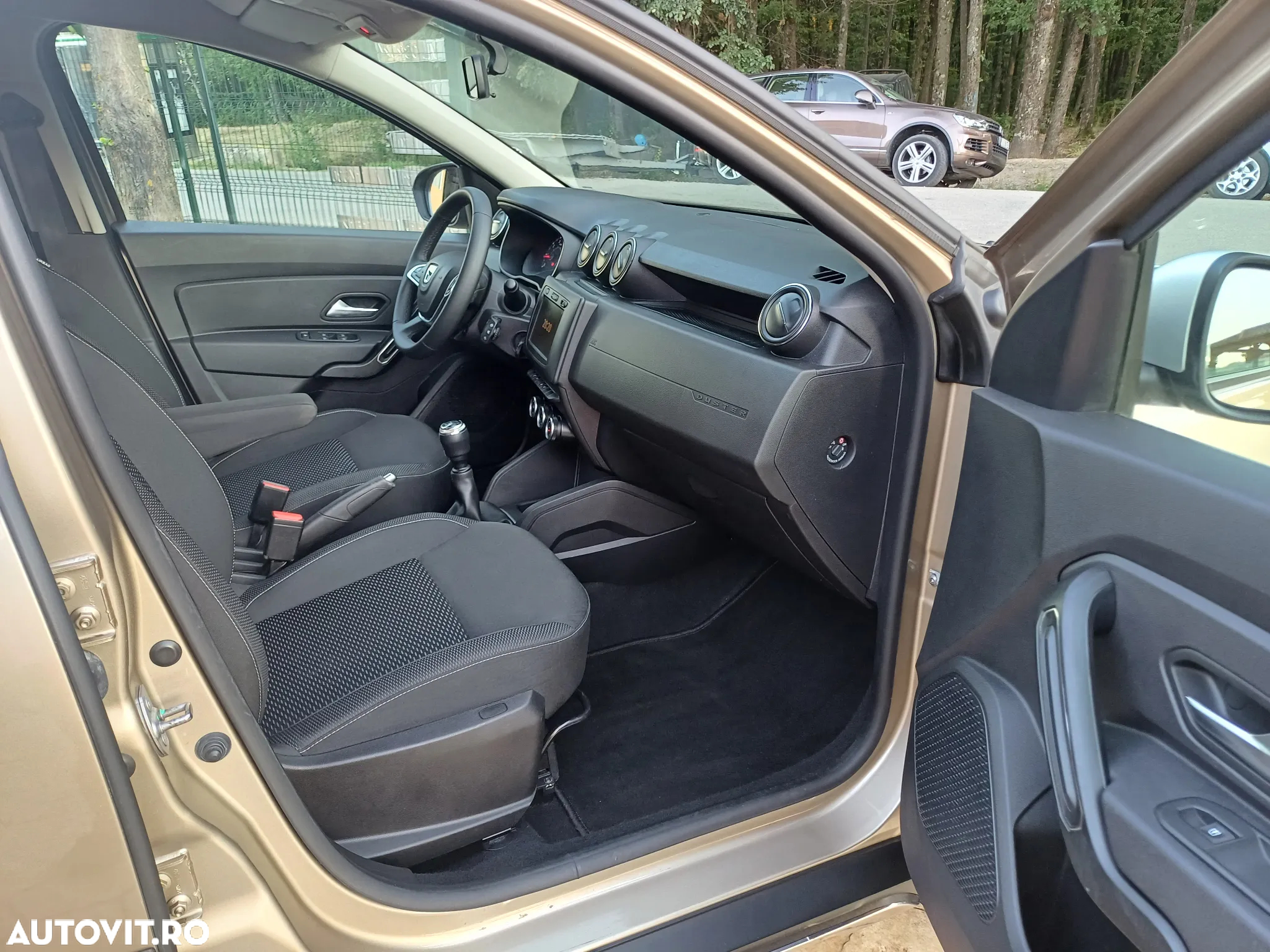 Dacia Duster 1.6 SCe Prestige jante 16" - 8
