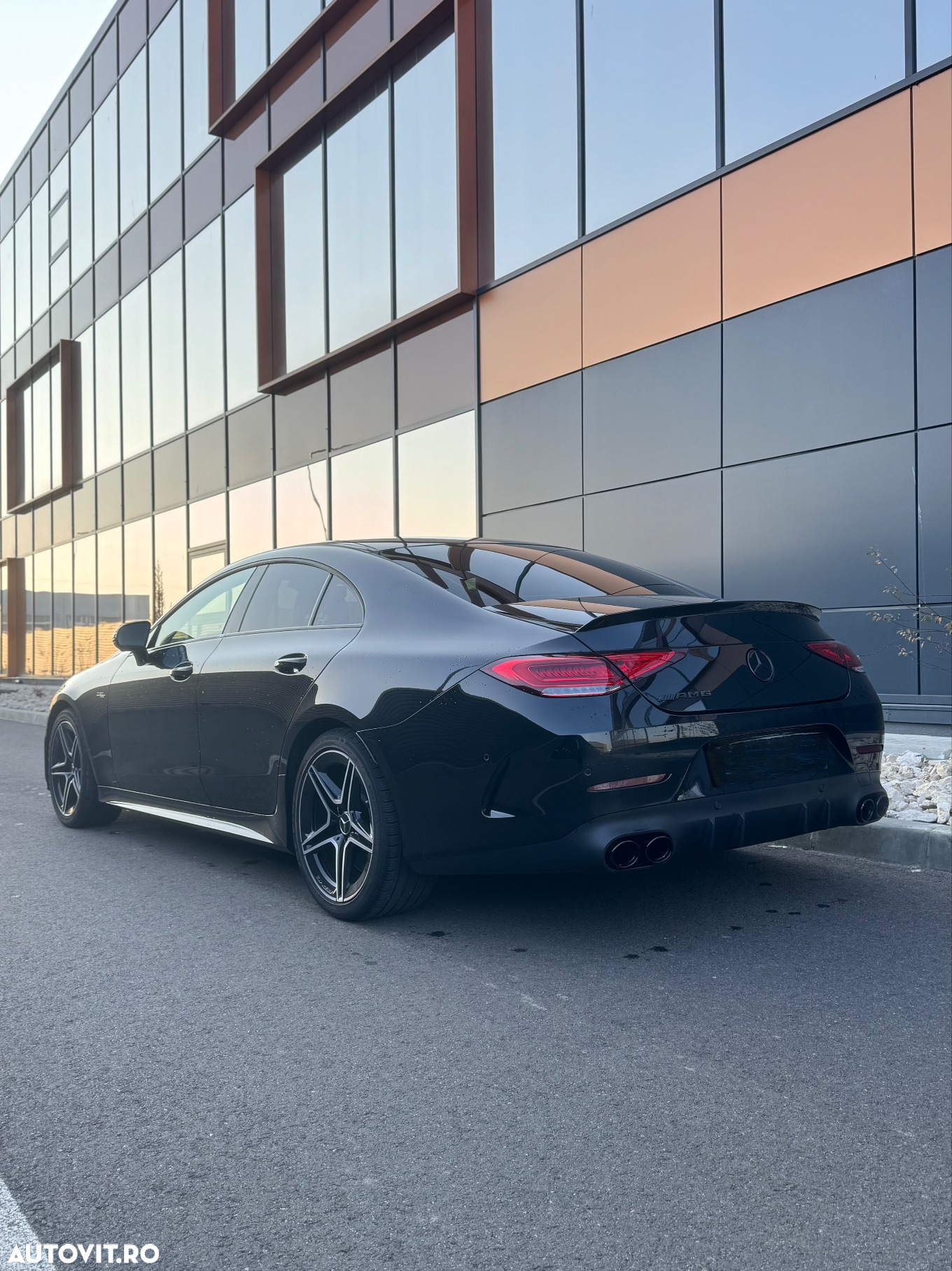 Mercedes-Benz CLS AMG 53 4MATIC Aut - 12