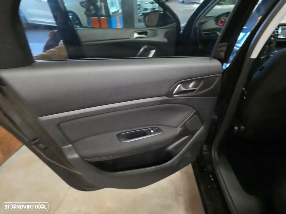 Peugeot 308 SW BlueHDi 120 Stop & Start Active - 27