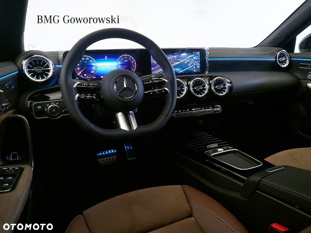 Mercedes-Benz CLA - 10