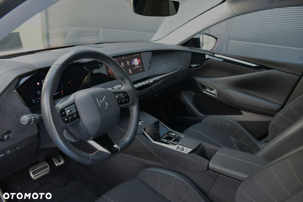 DS Automobiles DS 4 1.6 E-Tense Performance Line + - 17