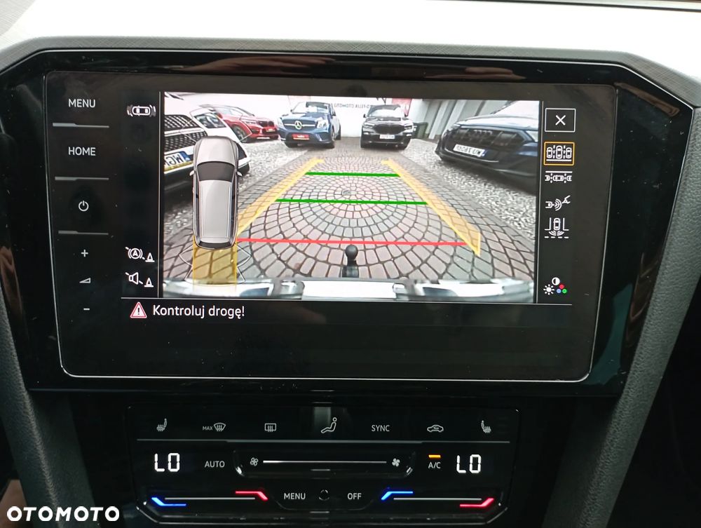 Volkswagen Passat Variant 2.0 TDI SCR Business Plus DSG - 17