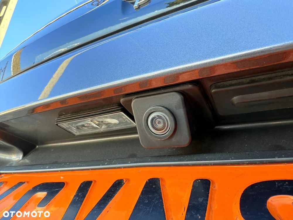 Peugeot 3008 1.5 BlueHDi Allure S&S EAT8 - 11