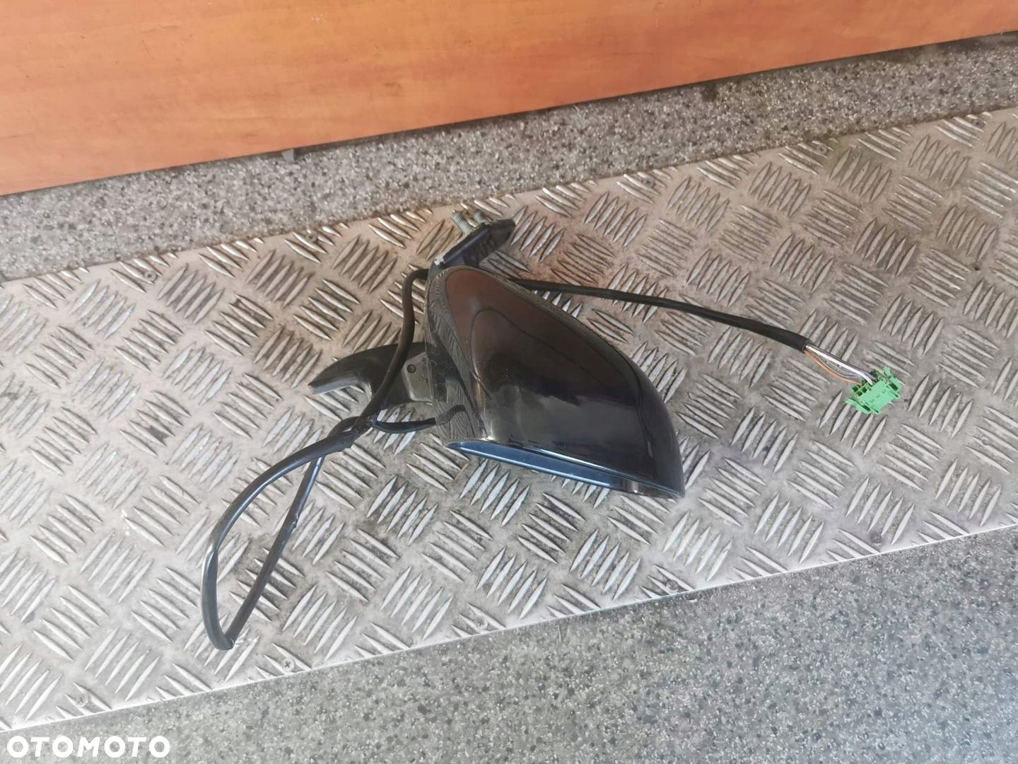 VW NEW BEETLE LUSTERKO ZEWNĘTRZNE PRAWE 5 PIN - 3