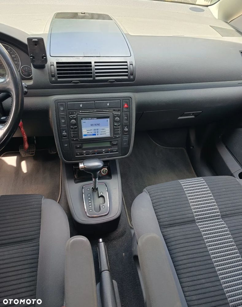 Volkswagen Sharan 1.8T Highline Tiptr - 13