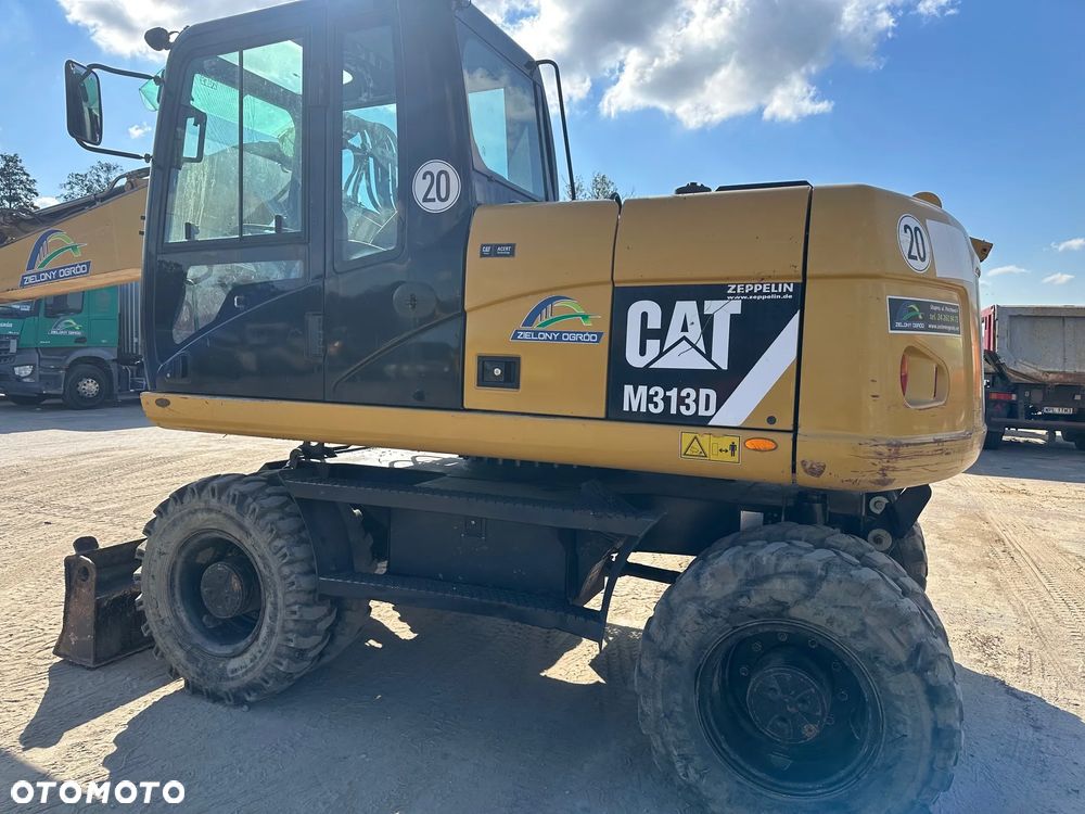 Caterpillar M313D - 5