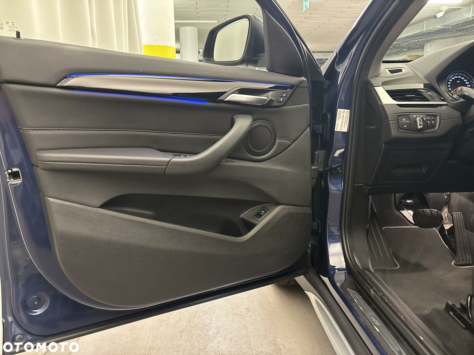 BMW X1 - 11