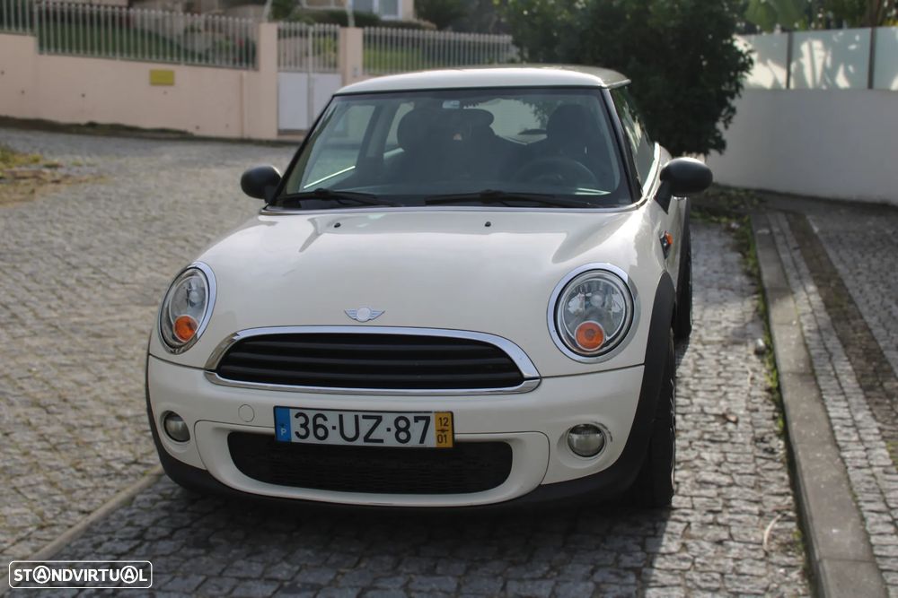 MINI 3 Portas One D - 5