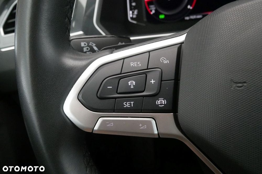 Volkswagen Tiguan 2.0 TDI SCR Elegance DSG - 33