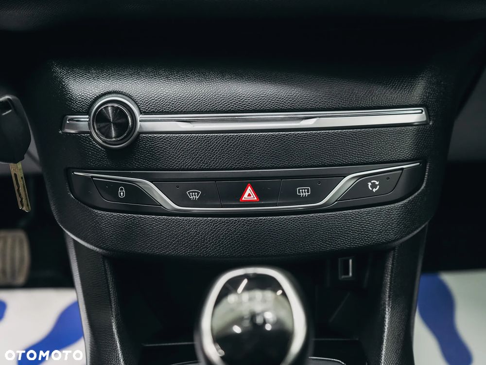 Peugeot 308 BlueHDi 100 Stop & Start Active - 27