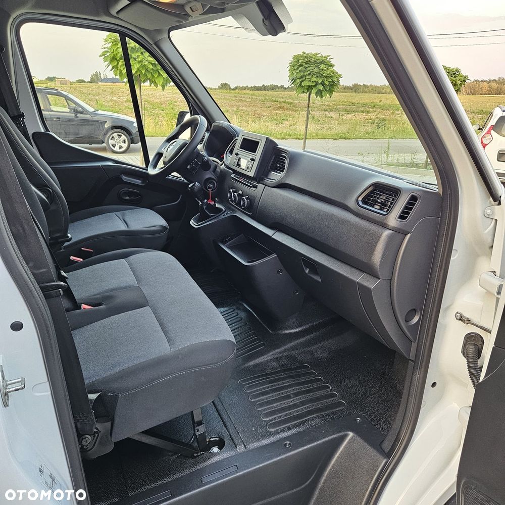 Renault Master - 10