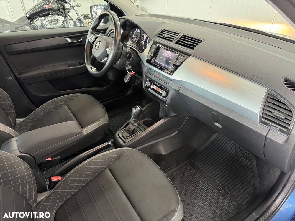 Skoda Fabia - 11