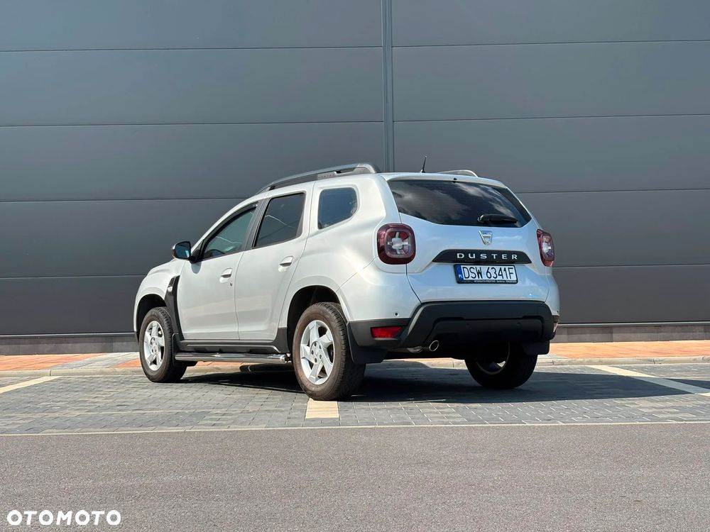 Dacia Duster 1.6 SCe Comfort - 24